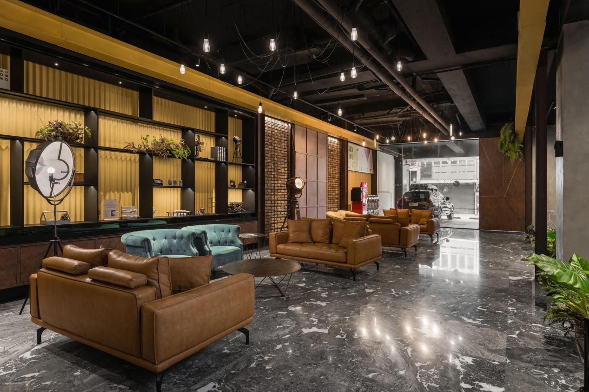 Hotel Leisure 台南行旅-巷弄潮旅 Exteriör bild