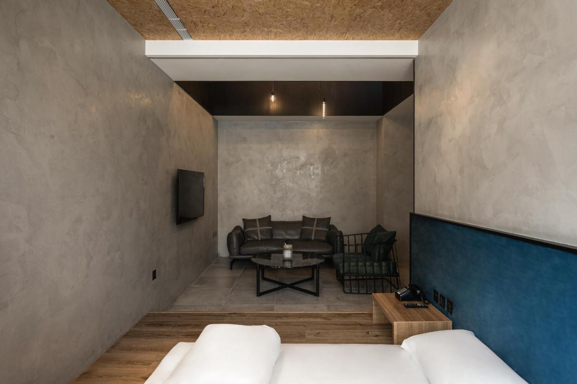 Hotel Leisure 台南行旅-巷弄潮旅 Exteriör bild