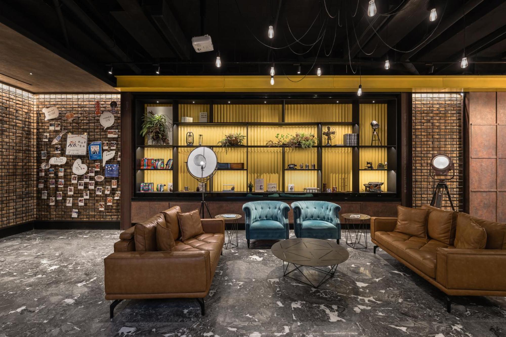 Hotel Leisure 台南行旅-巷弄潮旅 Exteriör bild