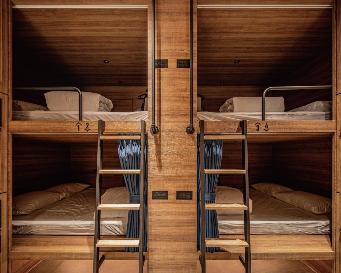 Hotel Leisure 台南行旅-巷弄潮旅 Exteriör bild